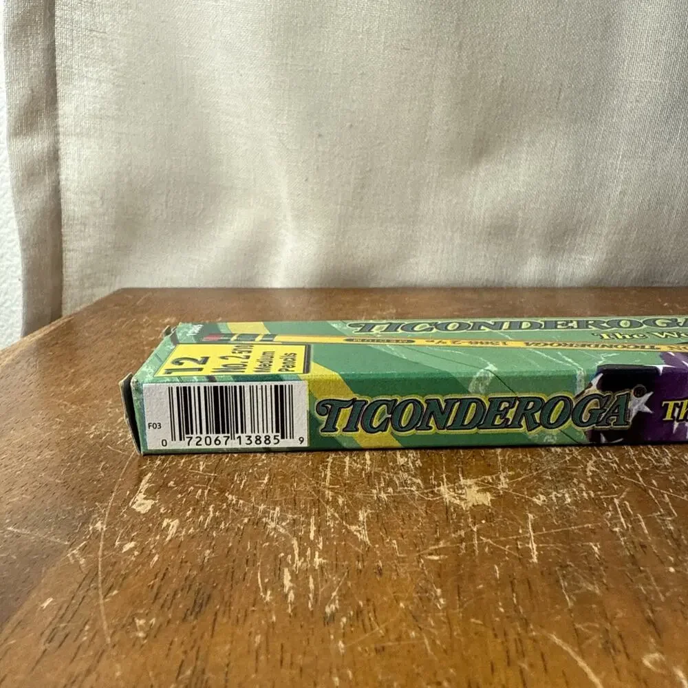 Ticonderoga Vintage 13885 Wooden Pencil 5/10 No. 2 Soft Medium Lead Dozen Unused